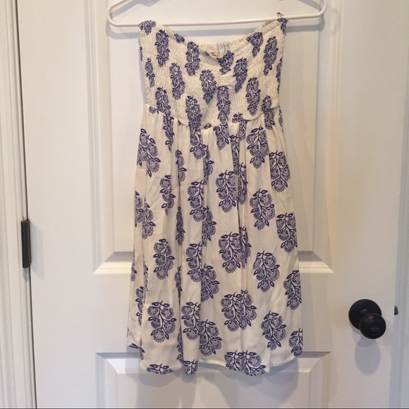 Cute cream strapless dress