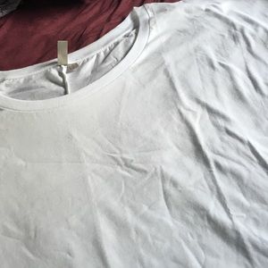 plain white t-shirt