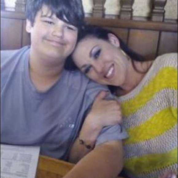 Meet your Posher, Melissa - Picture 7 of 12