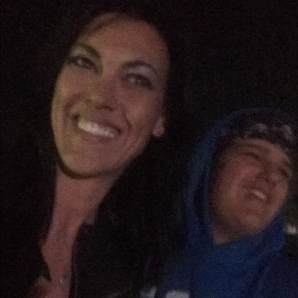 Meet your Posher, Melissa - Picture 6 of 12