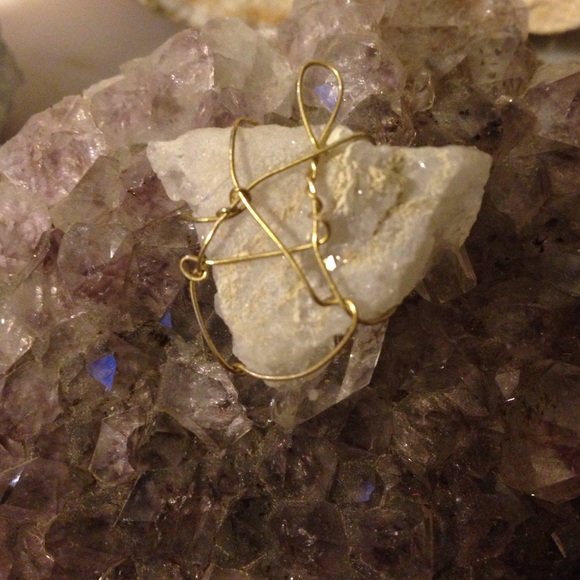 Handmade by me💖Quartz Crystal pendant! - Picture 2 of 3