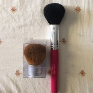 Large makeup brushes