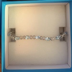 Piercing Pagoda bracelet