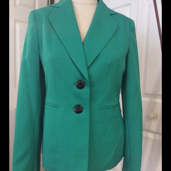 Gorgeous Evan Picone 3 pcs Suit - Picture 2 of 4