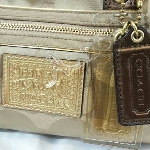 Auth Coach Poppy convertible hand/shoulder bag Auth Coach Poppy convertible hand/shoulder bag