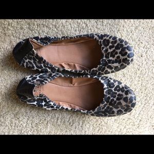 Lucky Brand Leopard print flats W9