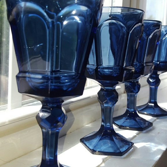 Set of 8 Fostoria Virginia Dark Blue Wine Goblets