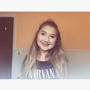 Meet your Posher, Cecelia