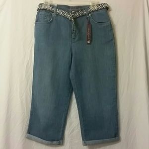 Stretch jean capris