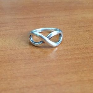 Tiffany & Co. Infinity Ring (Sterling Silver)