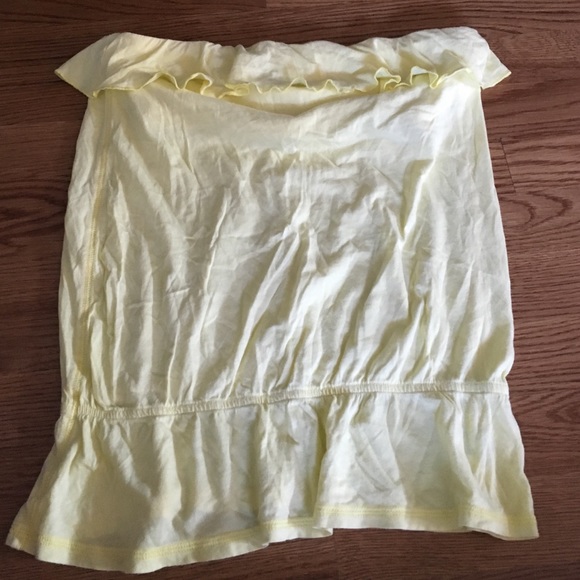 American eagle strapless ruffle top