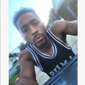 Meet your Posher, Shad