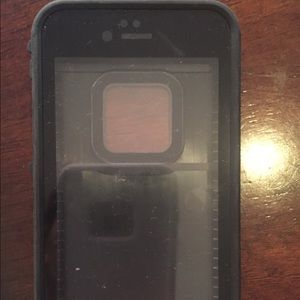 iPhone lifeproof case