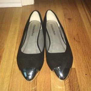 Cityclassified Silver Tip flats