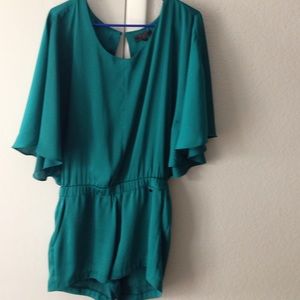 Guess romper