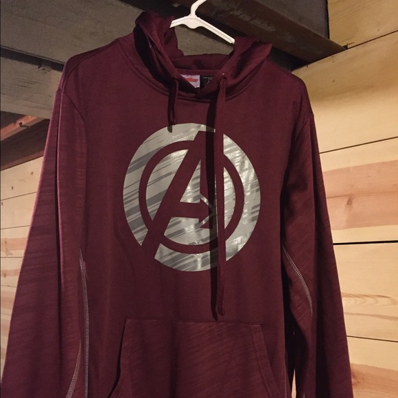 Avengers maroon large hoodie
