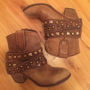 Corral Leather Boots 7.5