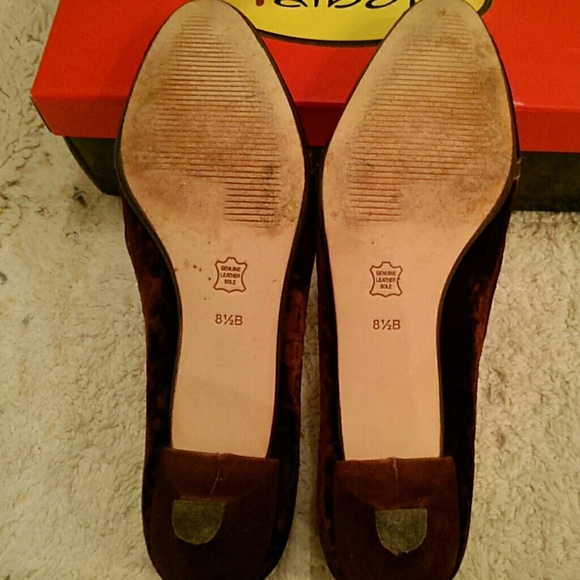 Talbots chocolate velvet heels - Picture 4 of 4