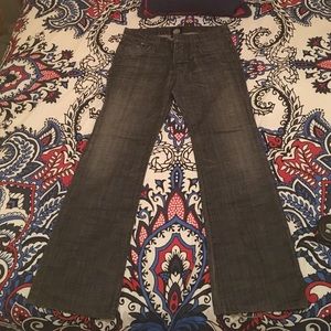 Men's Rock & Republic jeans. Cut #001713.