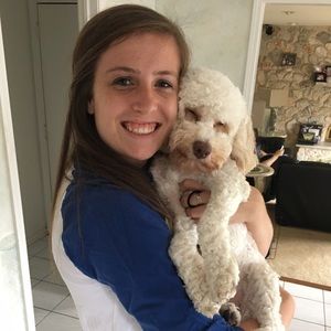 Meet your Posher, Alyssa