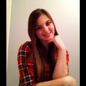 Meet your Posher, Marissa