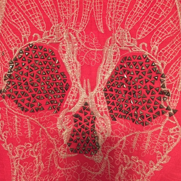 Top - Picture 2 of 2