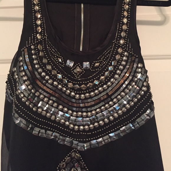 Top - Picture 2 of 3