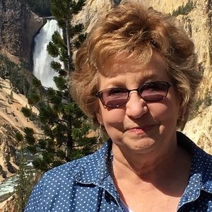 Meet your Posher, Phyllis