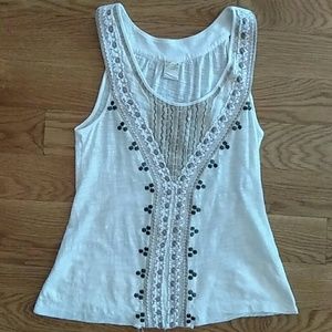Lovely Anthropologie sleeveless top