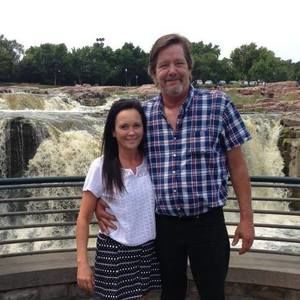 Meet your Posher, Joel