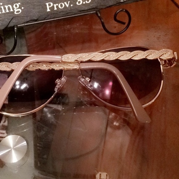 Aviatior sunglasses