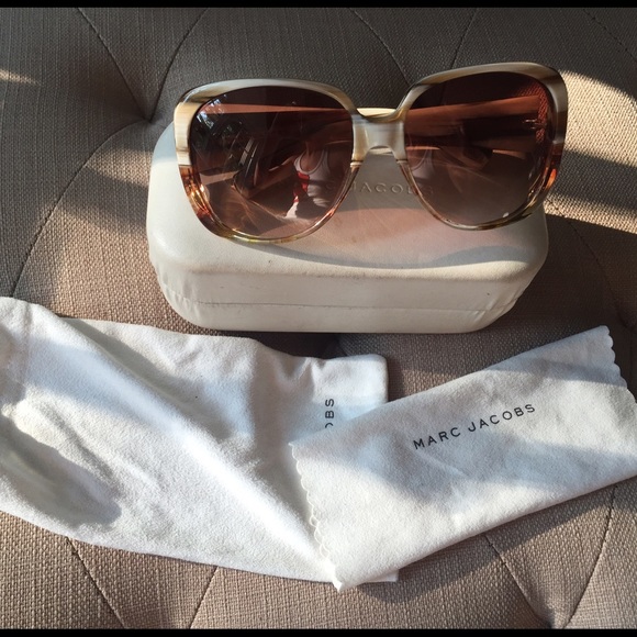 Marc Jacobs sun glasses