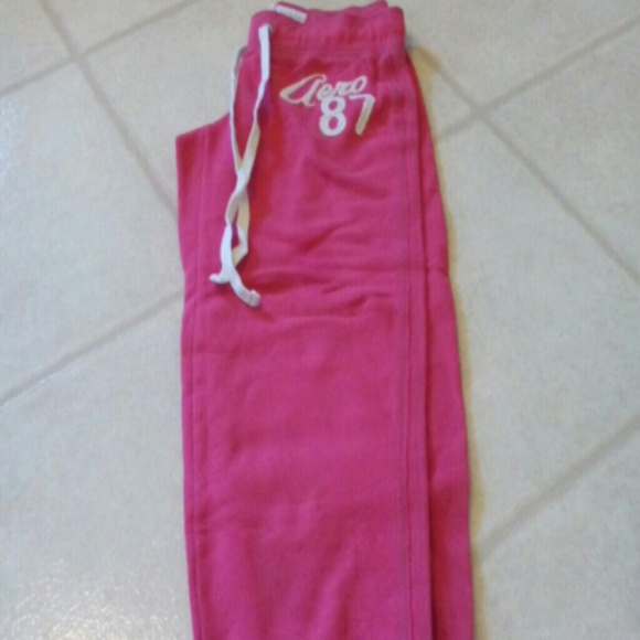 Pink aeropostale capri sweatpants - Picture 1 of 1