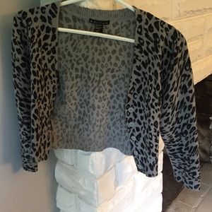 Short cardigan