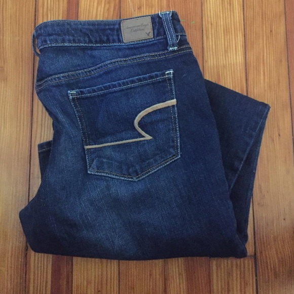 SKINNY AMERICAN EAGLE JEANS