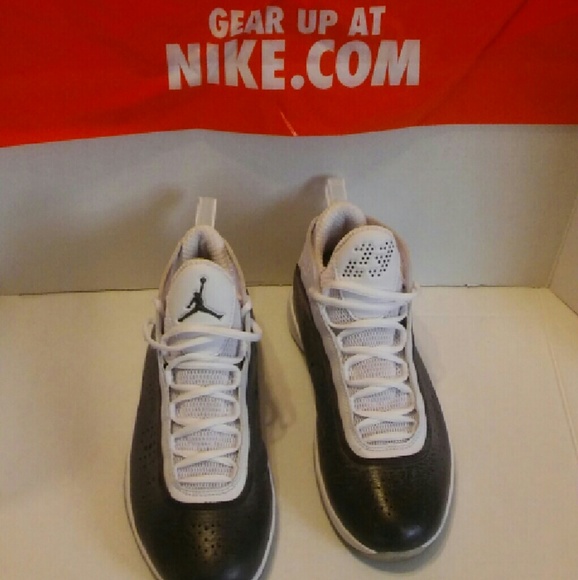 Mens Jordan 2011 super nice!