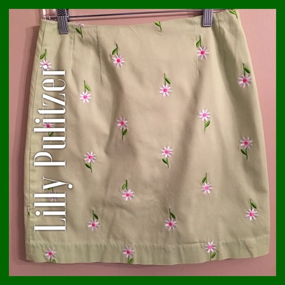 Lilly Pulitzer Dresses & Skirts - Beautiful Lilly Pulitzer Skirt.
