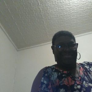 Meet your Posher, Joann