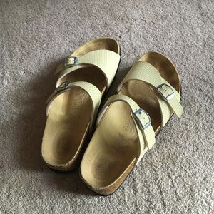 PERFECT pair of Birki's! NO LOW BALLERS