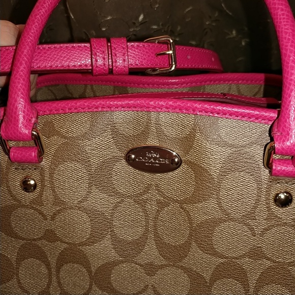Coach Bag - Picture 5 of 8