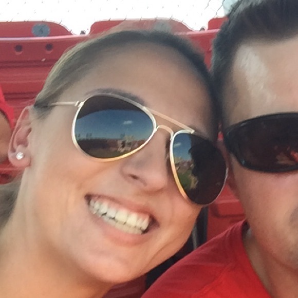 Meet your Posher, Toni