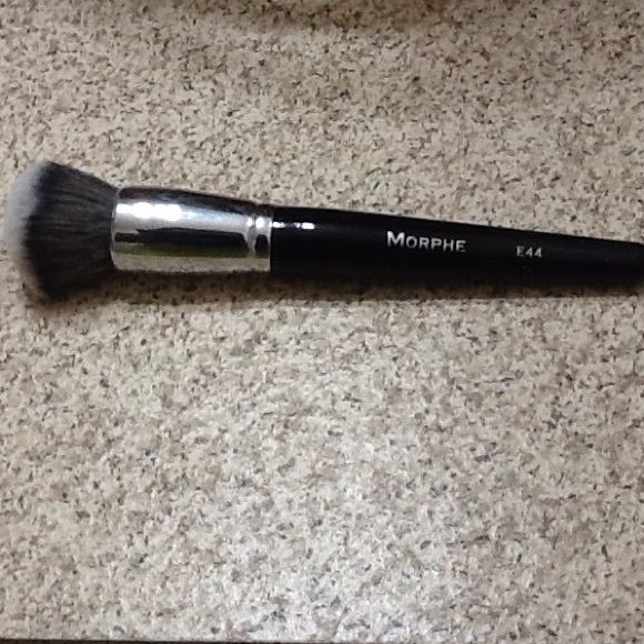 Morphe E44 brush