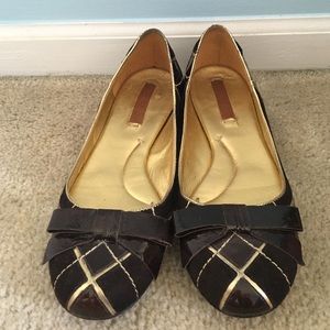 BCBG MaxAzria Brown Leather Flats