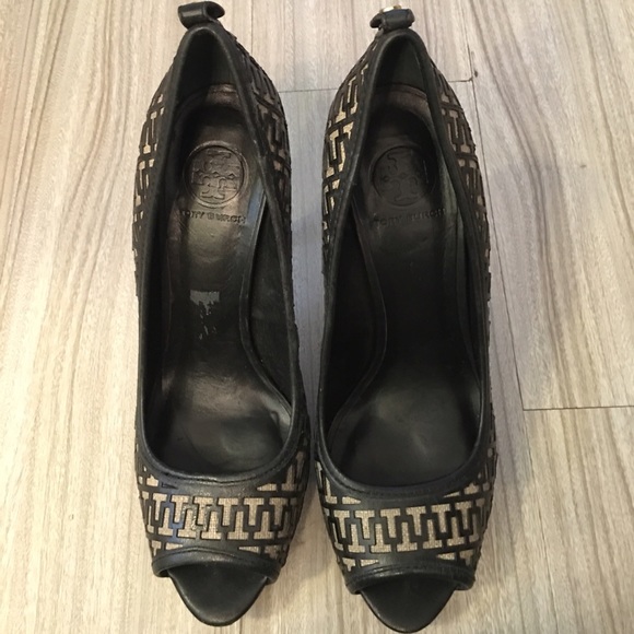 Tory Burch Platform heels - Picture 3 of 3