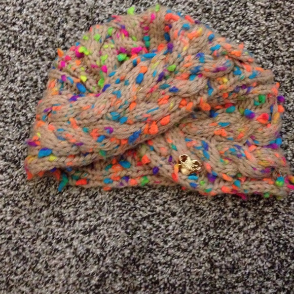 Betsy Johnson hat/ beanie