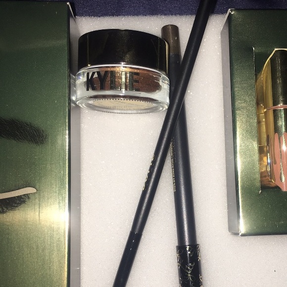 Sold on ebay ****Kylie birthday edition kyliner