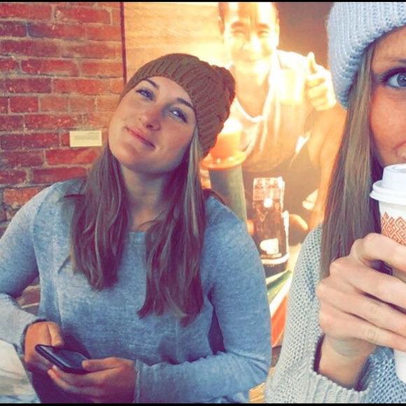 Meet your Posher, Kelly - Picture 2 of 4