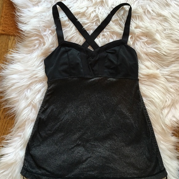 SOLD Lululemon "Hot Class" tank sz 4