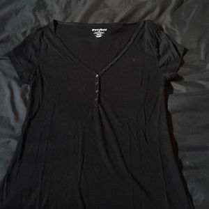 Black v neck t shirt