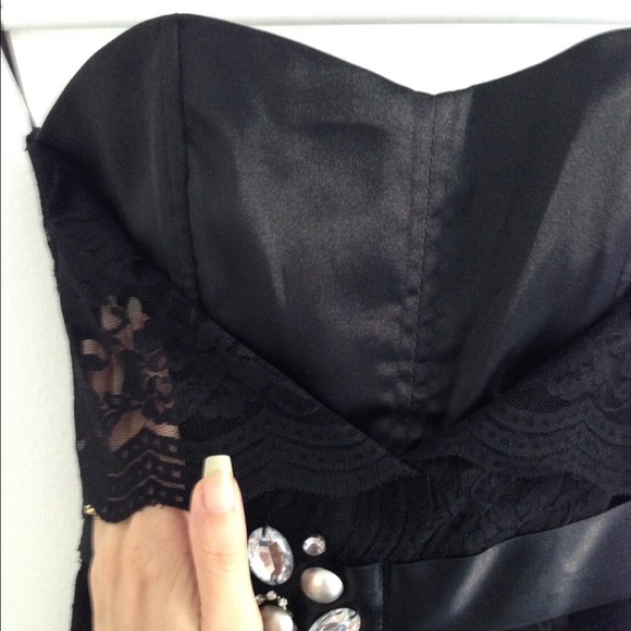 Convertible Boned Corset Top - Picture 3 of 4